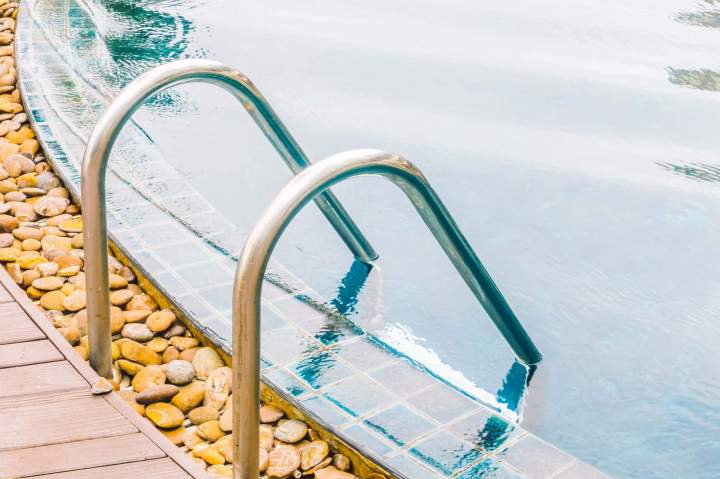 Swimming Pool Handrails in Laval